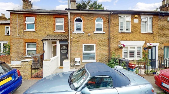 Images for Tolson Road, Isleworth EAID:ajmanserapi BID:1